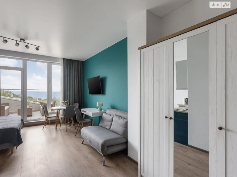 Long-Term Rental Apartment in Arcadia