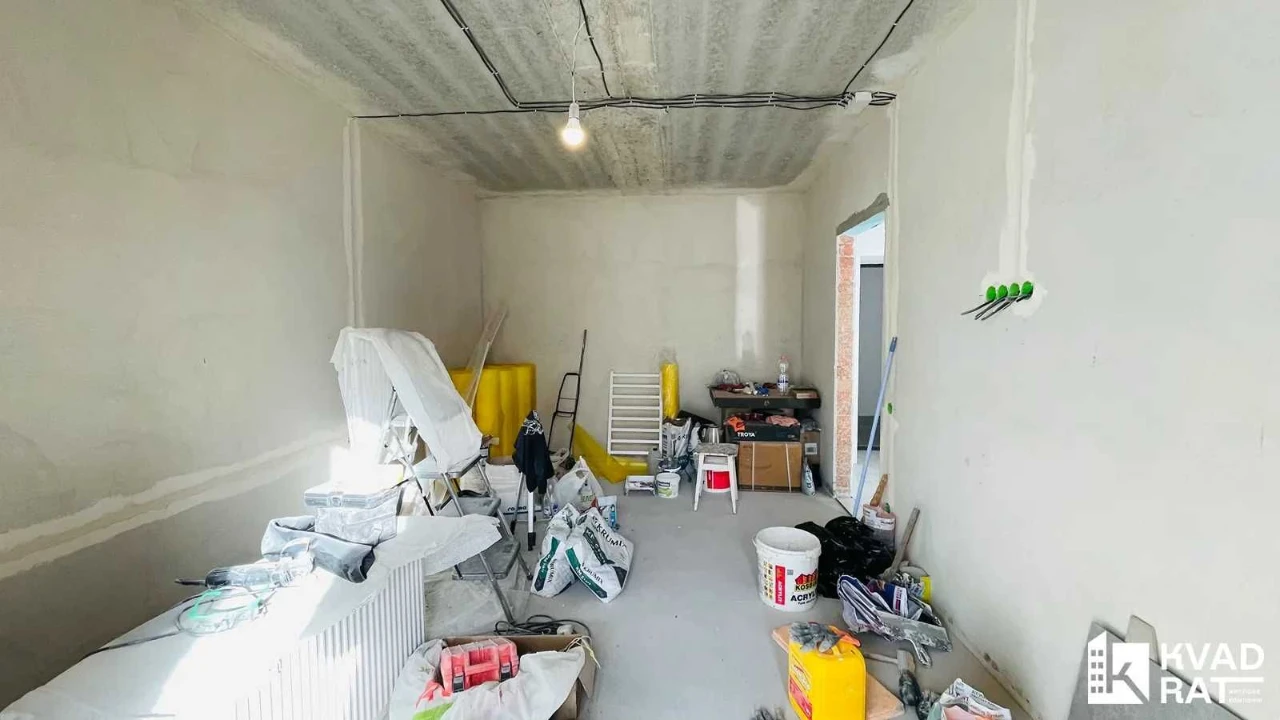 Best Price! 1-Bedroom Apartment with Renovation (Ongoing) in Residence
