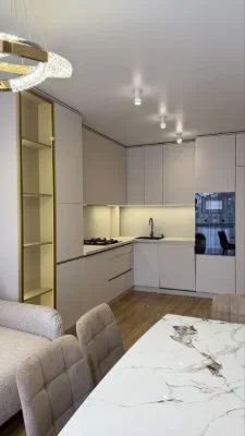 Продаж 2-х кімнатної В4.