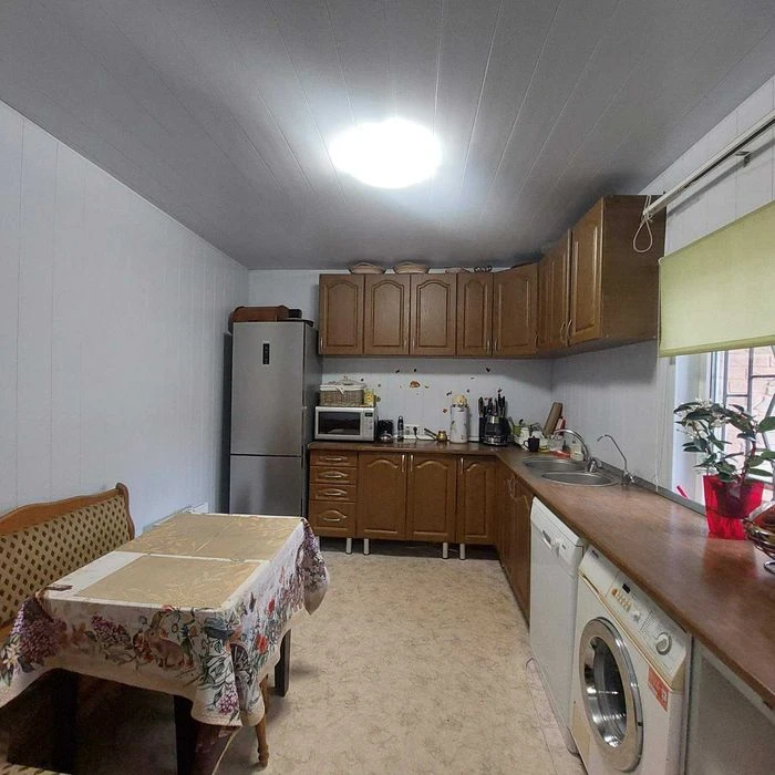 2-storey cottage for sale on the Black Sea coast