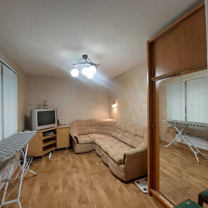 2-storey cottage for sale on the Black Sea coast