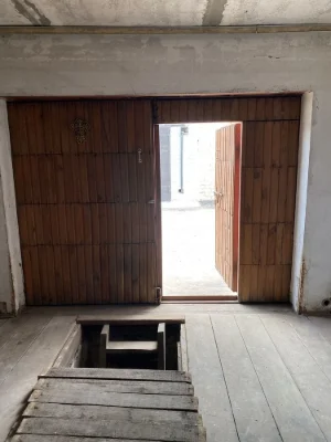 Garage in the "Zil'zhnichnyk" Cooperative