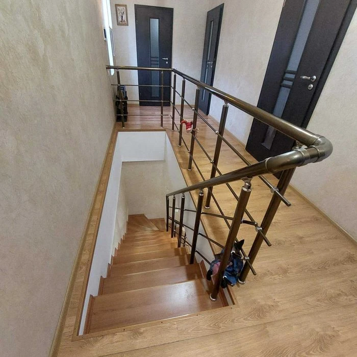 2-storey cottage for sale on the Black Sea coast