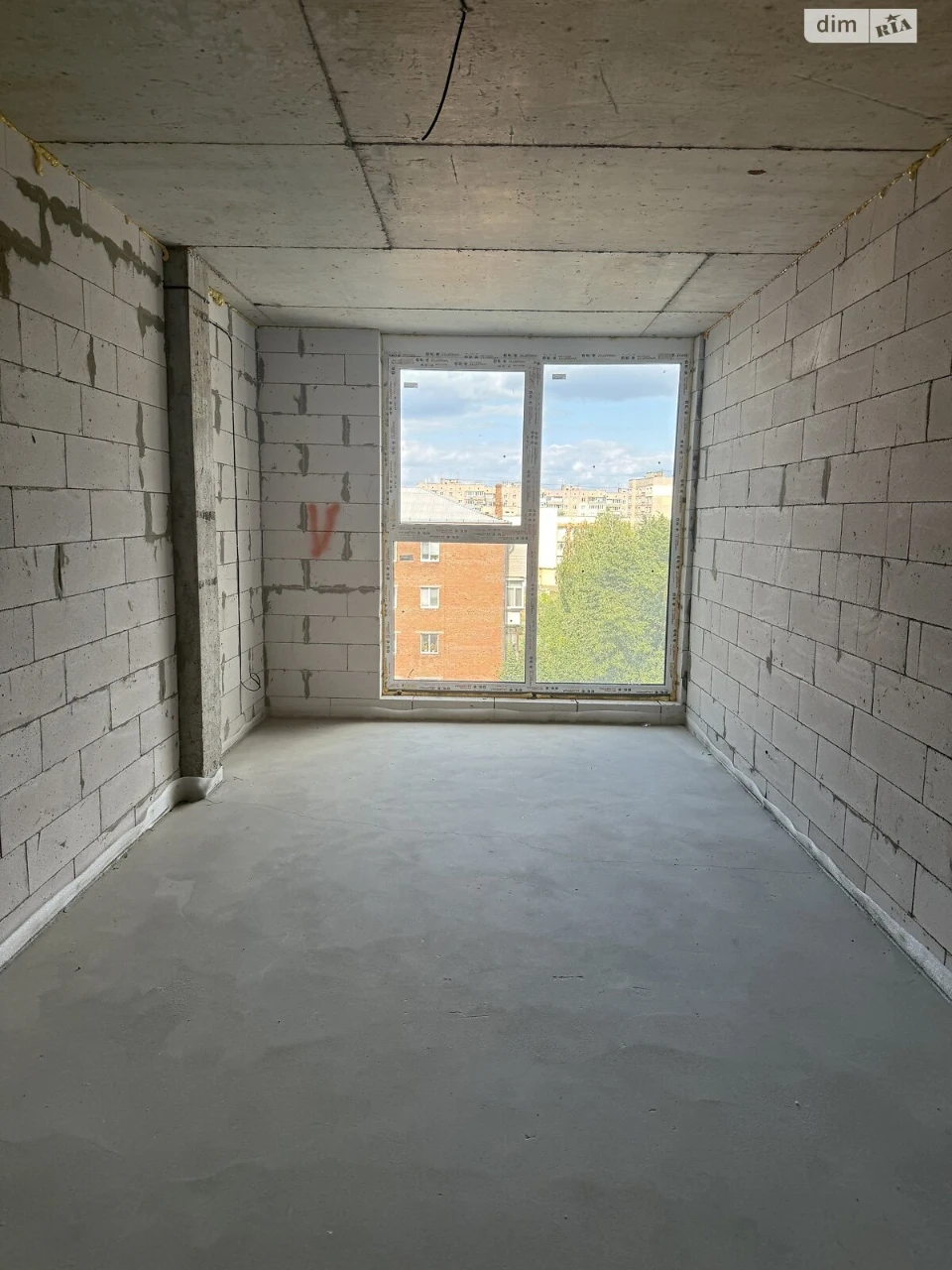 For sale Apartment Sverdlovsky massif