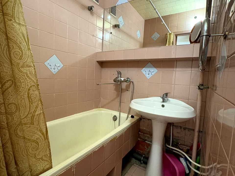 Apartment. Kyiv, Volodymyr Yasюк Prospect.