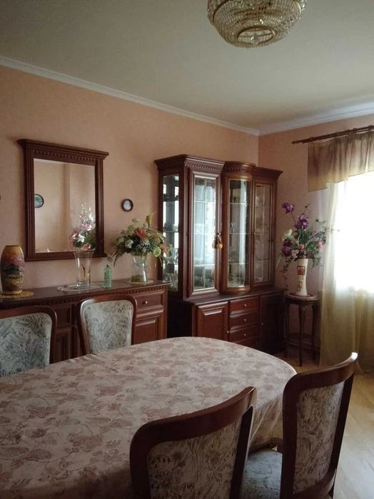 3-room apartment for sale at Kurbasa Ave. 7a. No commission for