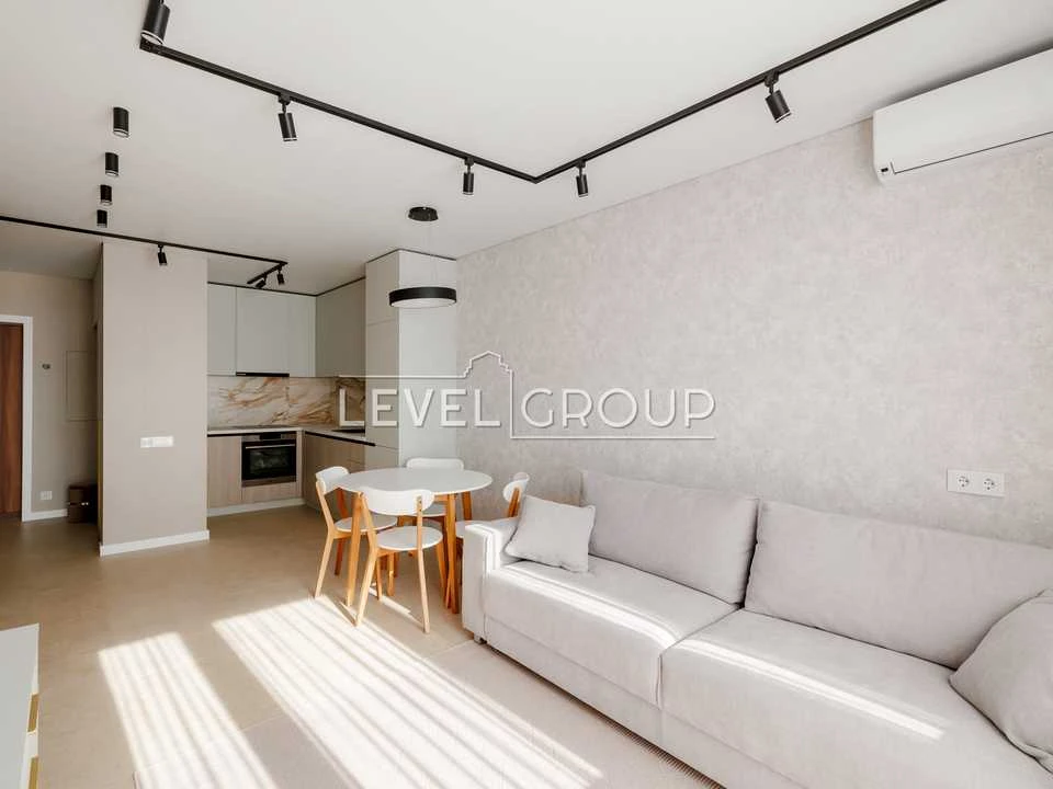 Apartment. Kyiv, European Union Boulevard.