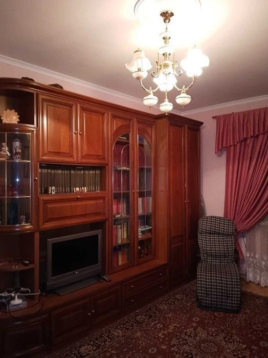 3-room apartment for sale at Kurbasa Ave. 7a. No commission for