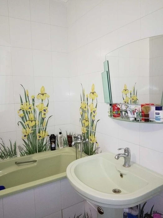 3-room apartment for sale at Kurbasa Ave. 7a. No commission for