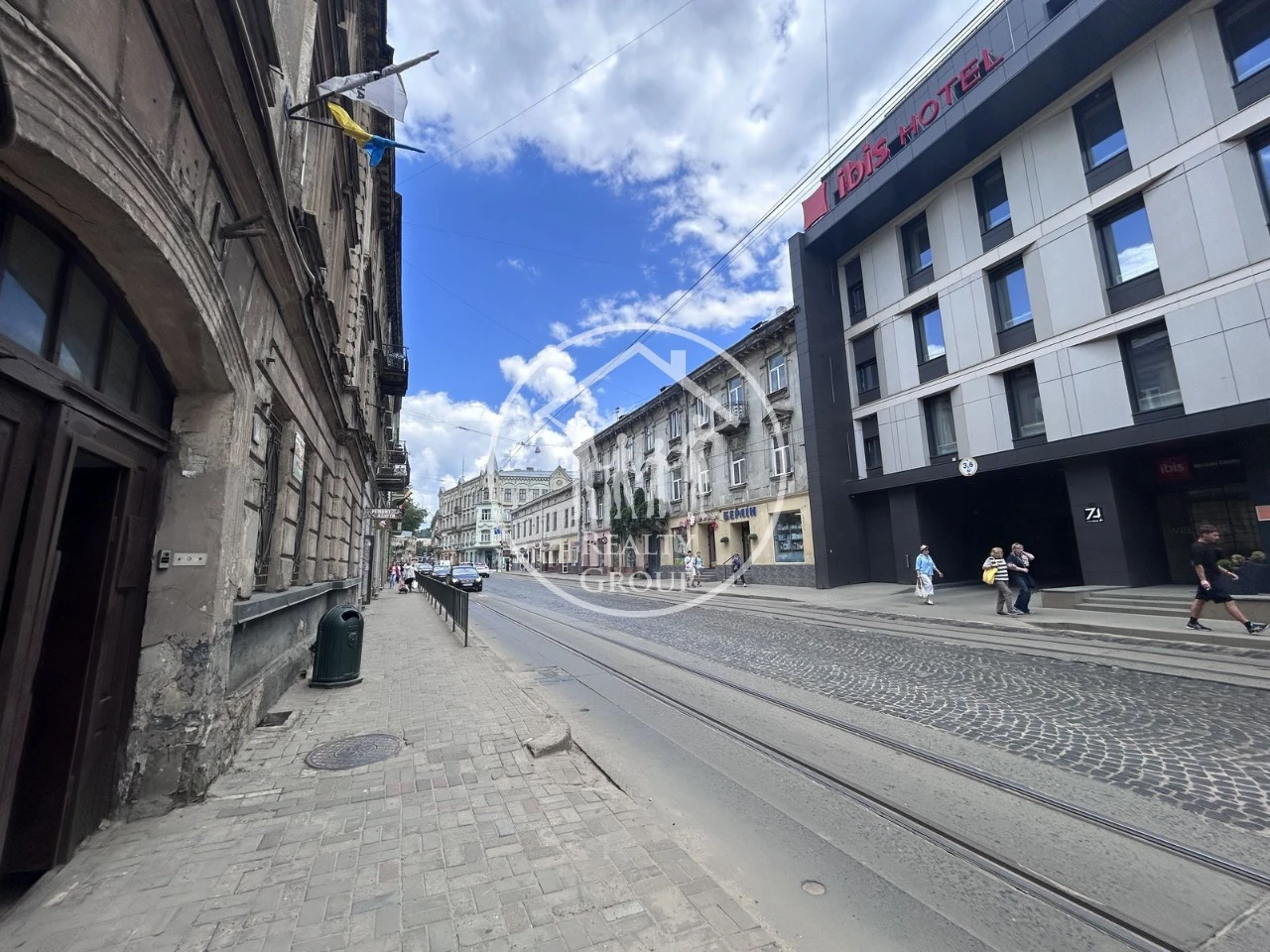 Urgent sale!! Historical center!! 2-bedroom apartment 9