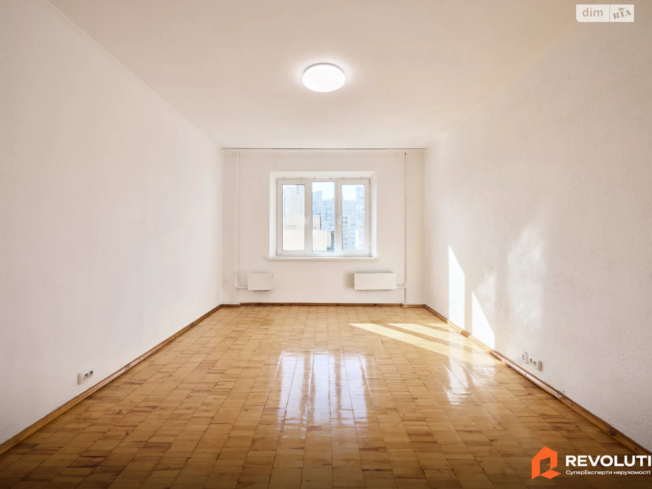 Продажа Квартиры в Харьковском Массиве