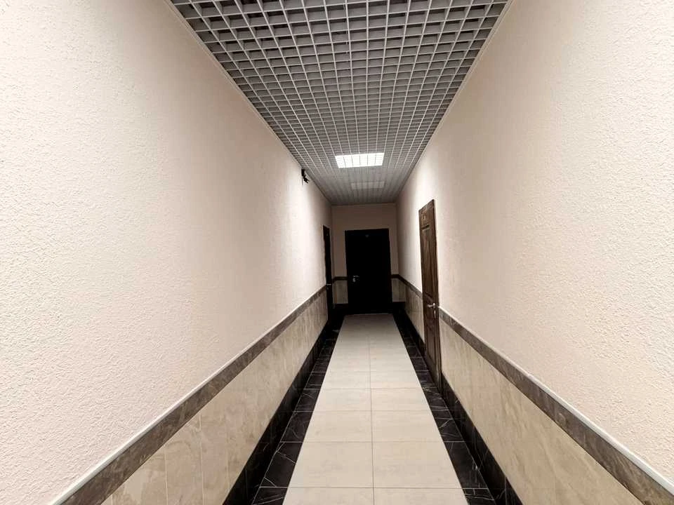 Квартира. Київ, Дегтярна вул.