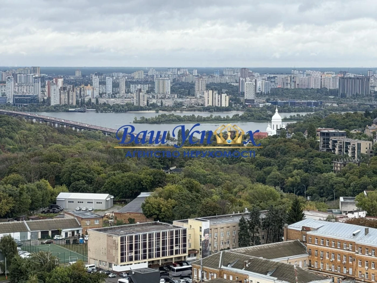 Продажа 5-комнатной квартиры на ул. Леси Украинки, Центр, Киев