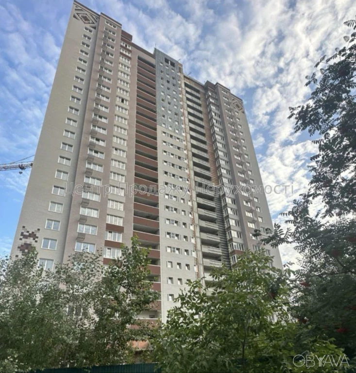 Квартира 2-комнатная, 91 кв. м.