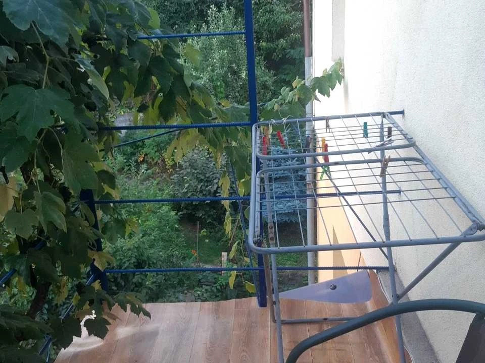 Будинок. Київ, Добровольчих Батальйонів вул.