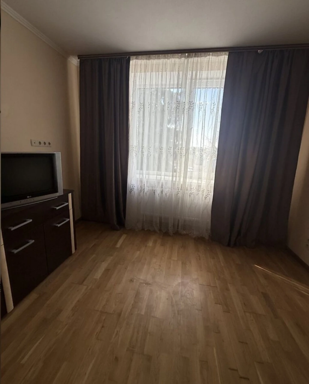 Продам 2-к Квартиру Вишенька