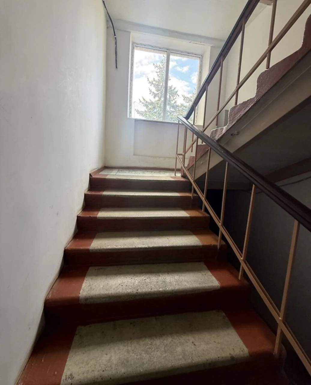 Продам 2-к Квартиру Вишенька