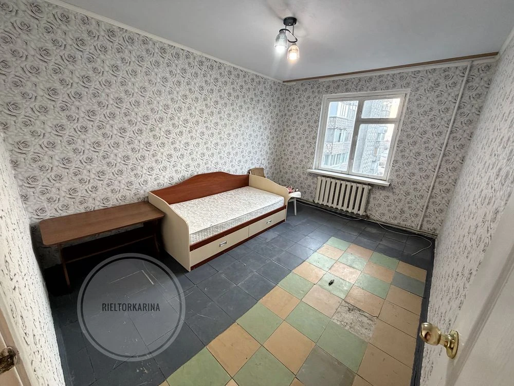 Космос/13 Лінія продаж 3к квартири з індивідуальним опалення