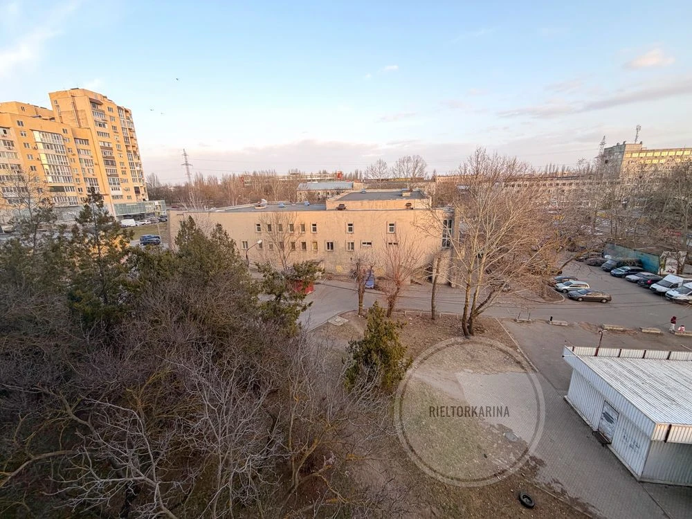 Космос/13 Лінія продаж 3к квартири з індивідуальним опалення