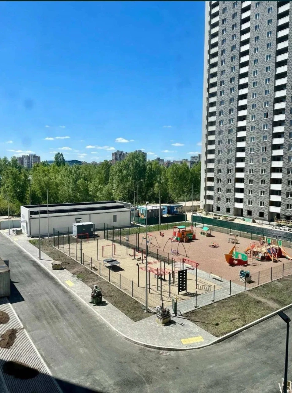 Продажа квартиры в ЖК "Деснянский", дом заселенный