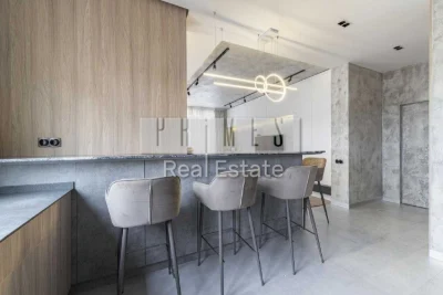 Apartment for Sale - 3 Bedrooms - Volodymyr Yasuyka Street 2G