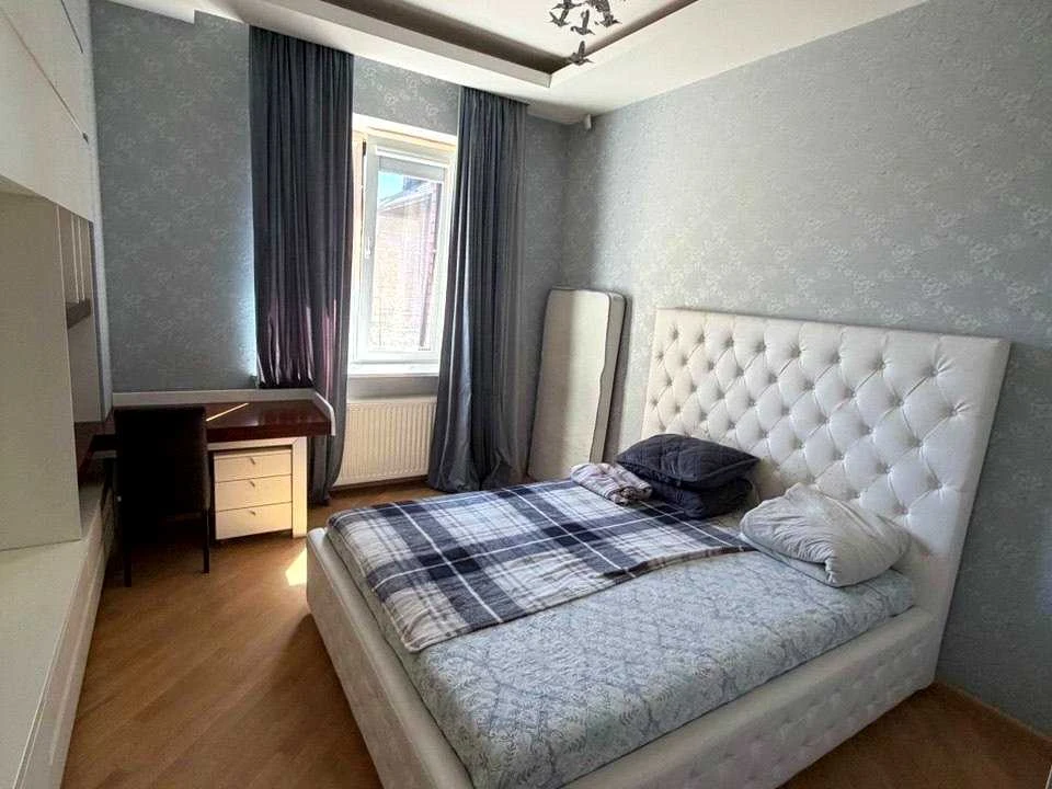 House. Naukova Prospect, Dnipro