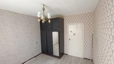Продается двухкомнатная квартира на улице Таирова
