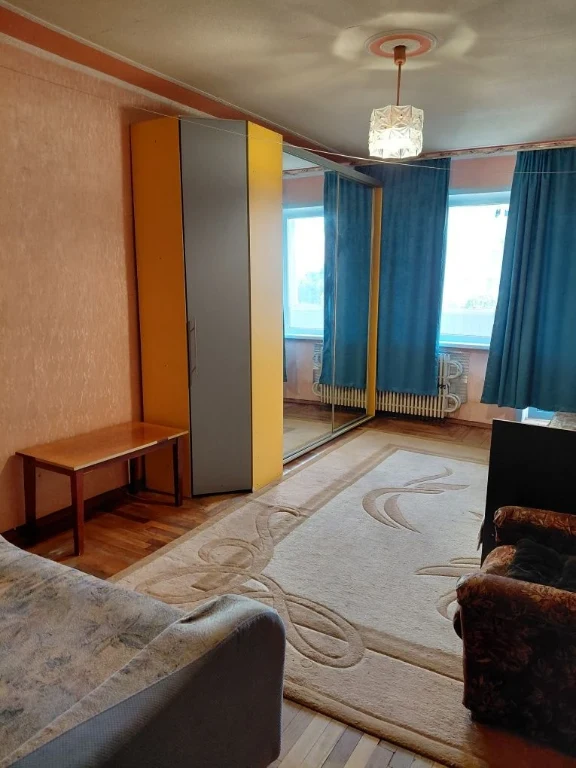 For sale, one-bedroom apartment in the Khortytsia district
