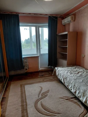 For sale, one-bedroom apartment in the Khortytsia district