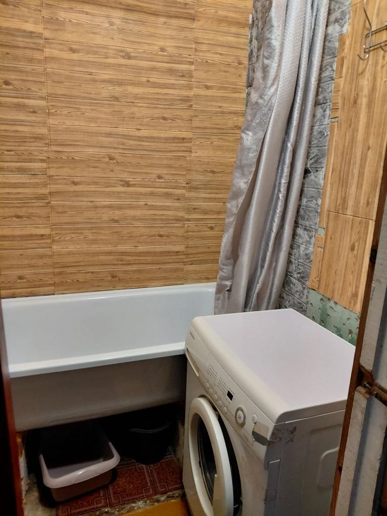 For sale, one-bedroom apartment in the Khortytsia district