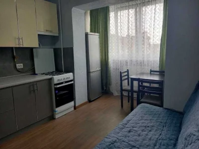 Квартира. Ивано-Франковск, улица Василя Стуса