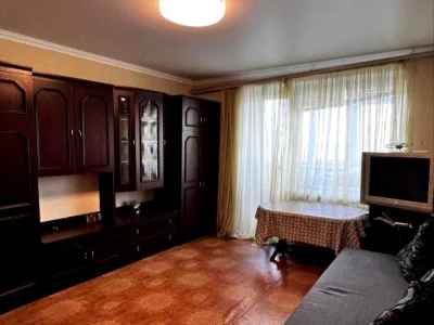 Apartment. Nikolaev, Central Avenue