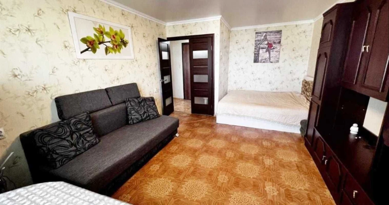 ПРОДАЮ 1-комнатную квартиру, проспект Центральный, 6, Слобідська, 37, 60 кв.м