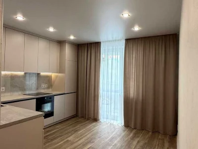 Apartment. Kharkiv, Myru St.