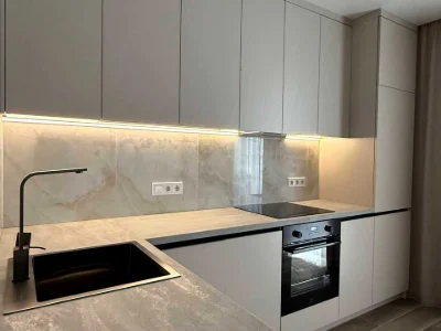 Apartment. Kharkiv, Myru St.