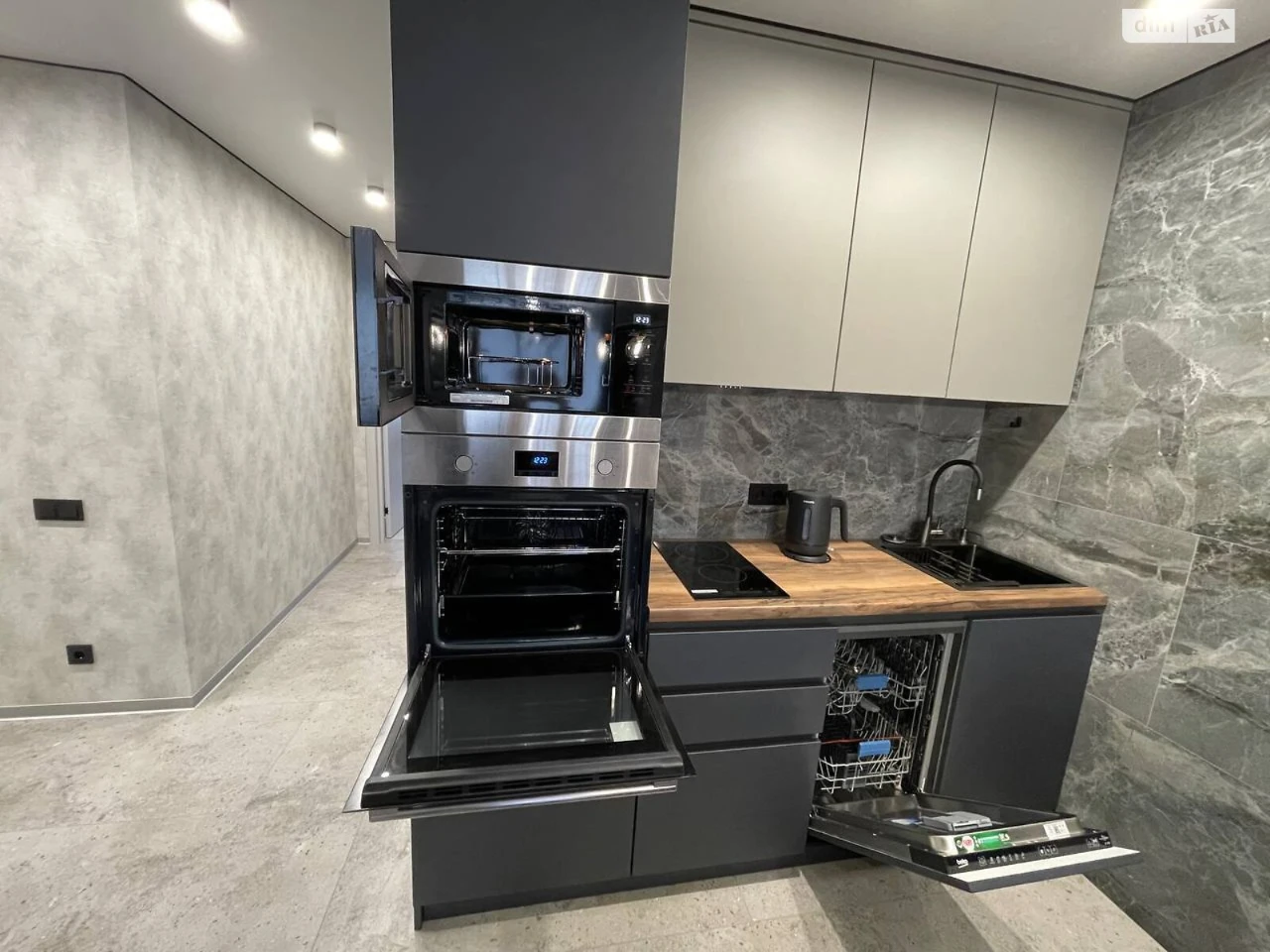 Long-Term Rental Apartment in Zhuliany
