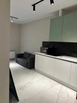 Sale of an Apartment on Chornovola Avenue