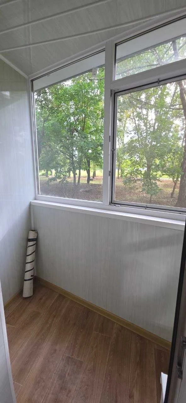 Apartment for Sale: 1 Bedroom Apartment on Salkivka