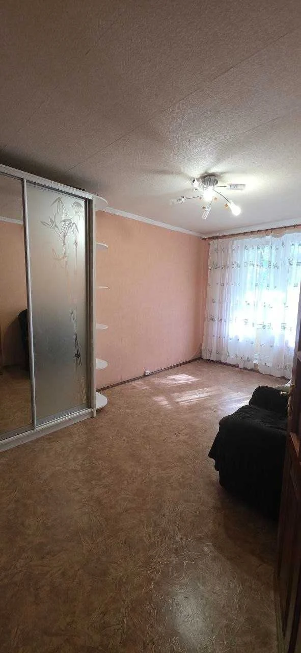 Apartment for Sale: 1 Bedroom Apartment on Salkivka