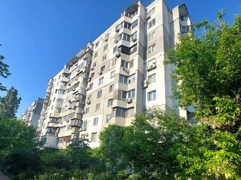 Ген. Петрова: квартира в кирпичном доме 1999г СК Стикон на Ч