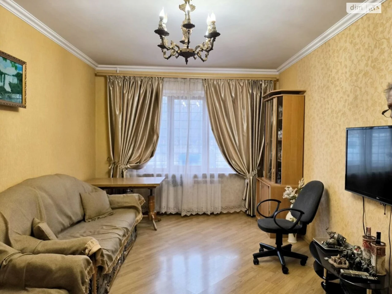 Long-Term Rental Apartment, Southern