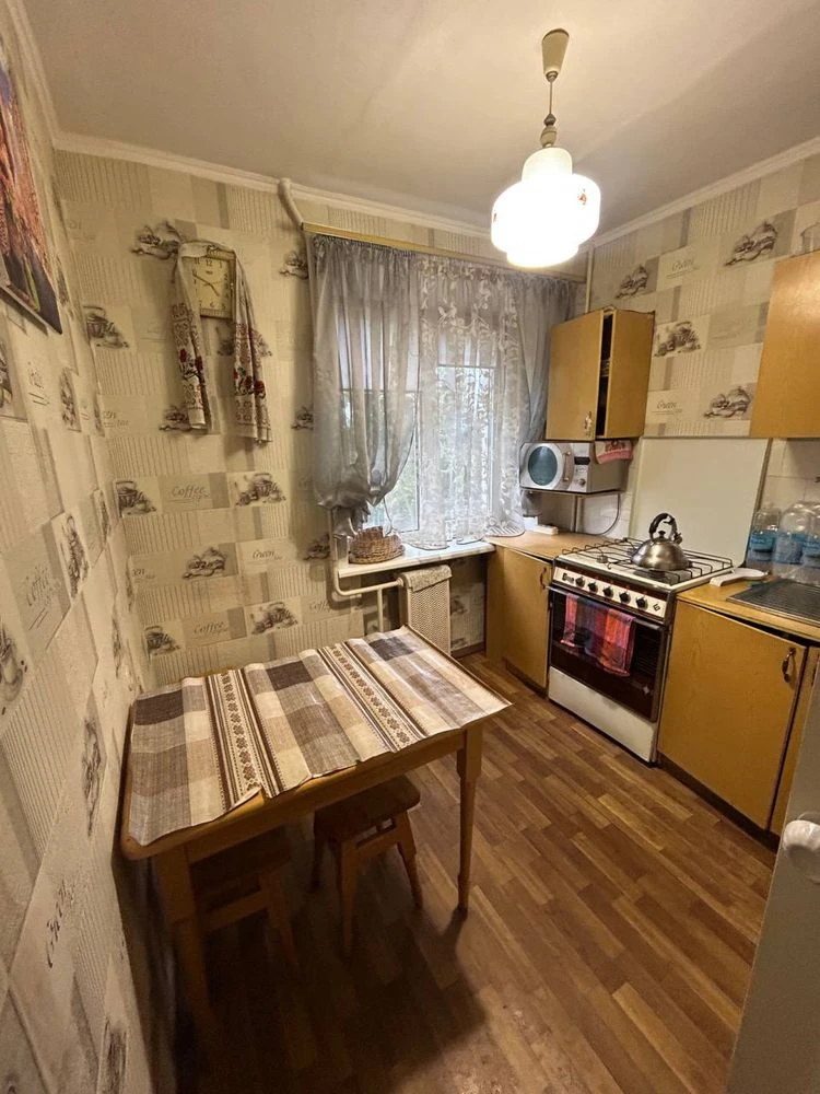 Продаж 3 кімн.кв. вул. Юність, Космічний район 2/5, табез ко