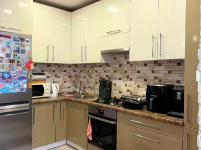 Apartment. Khmelnitsky, Karpelyuka Street