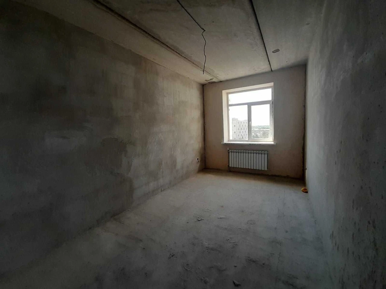 For Sale: 3-room apartment in a new building.