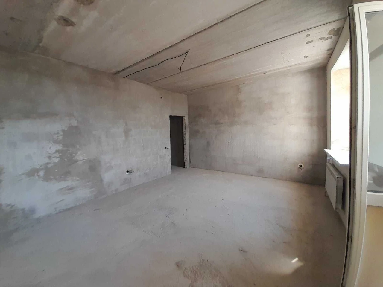 For Sale: 3-room apartment in a new building.