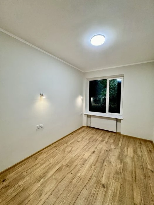 Продам 3х ком квартиру с ремонтом Тополь / Опытный