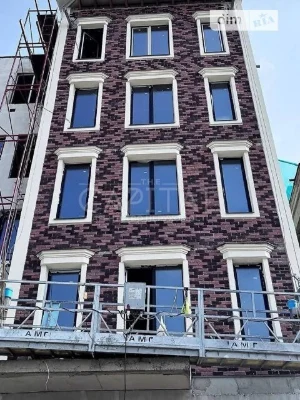 Продаж 2к квартири 80 кв. м на вул. Івана Білика 20 • ID 346