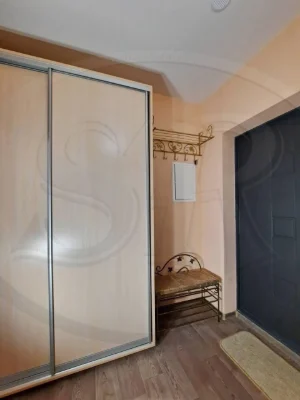 Generator, sheltered area, underground parking. 1-room apartment