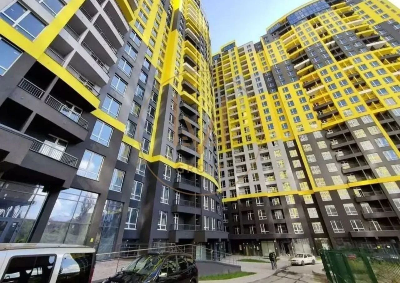 Generator, sheltered area, underground parking. 1-room apartment