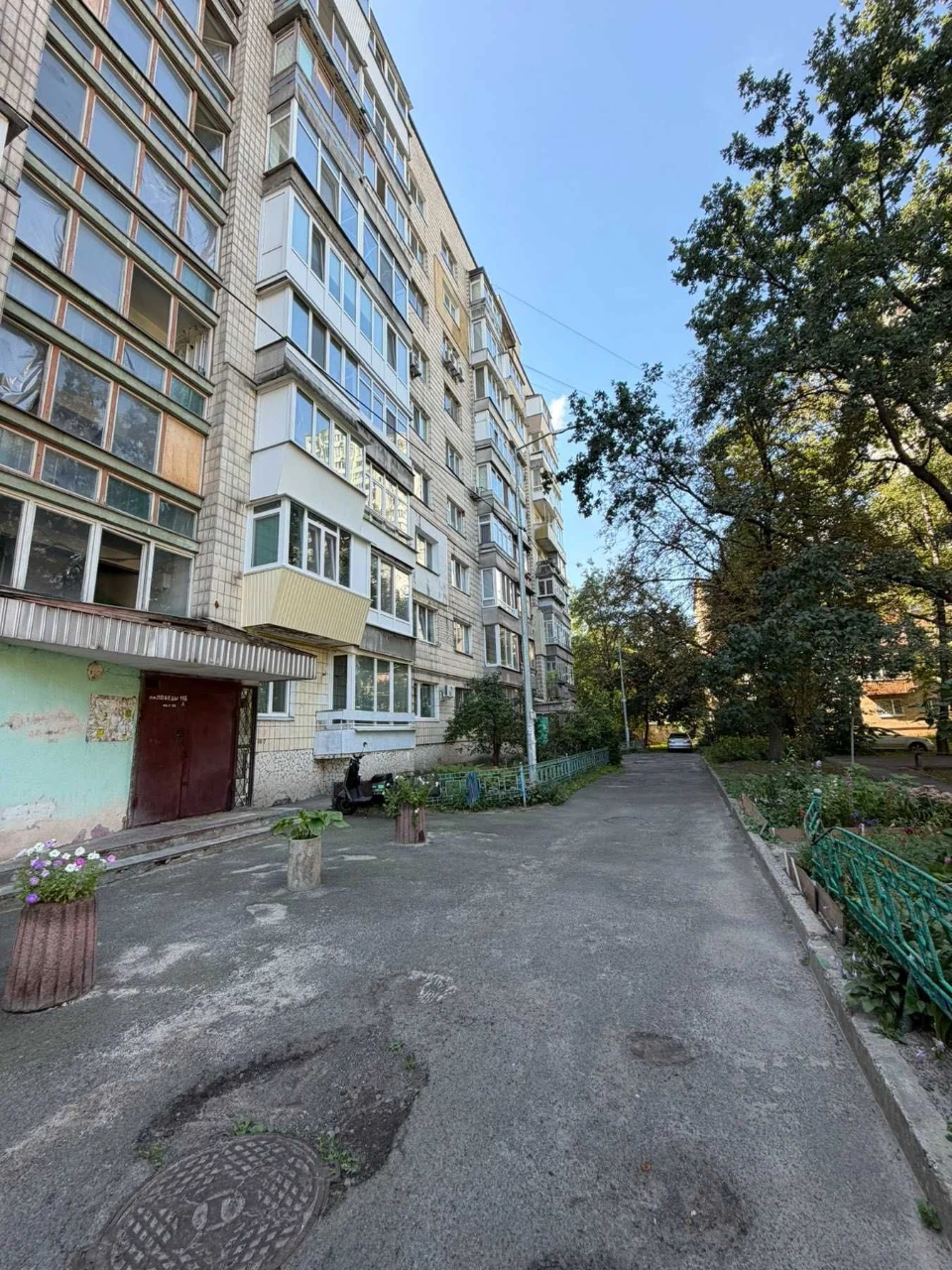 10 minutes walk to Metro Zhytomyr!! Sale of a 1-bedroom apartment 44.3 sq.m.
